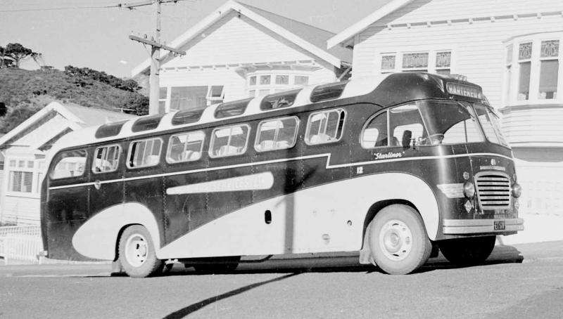 Ford Thames Trader Blue Bus 12