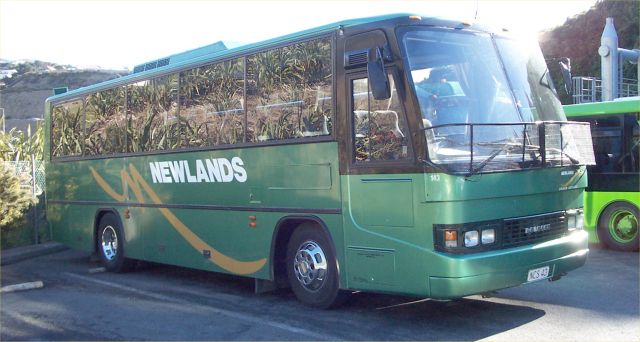 Newlands 43 Hino RG197