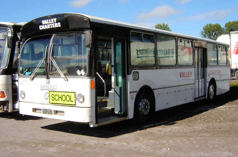 Valley Charters MB0305