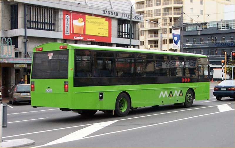 Mana Volvo B10M #68