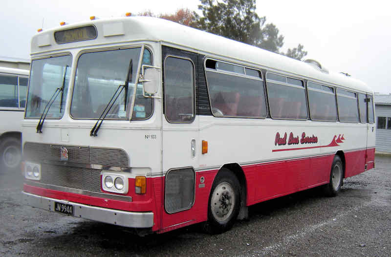 Bedford VAM75 Red Bus Service