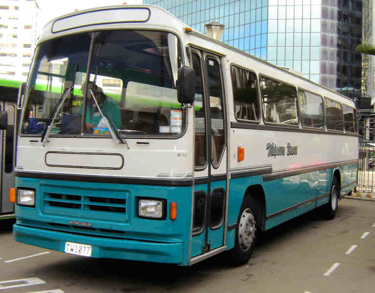 Bedford YNT Waipawa 52